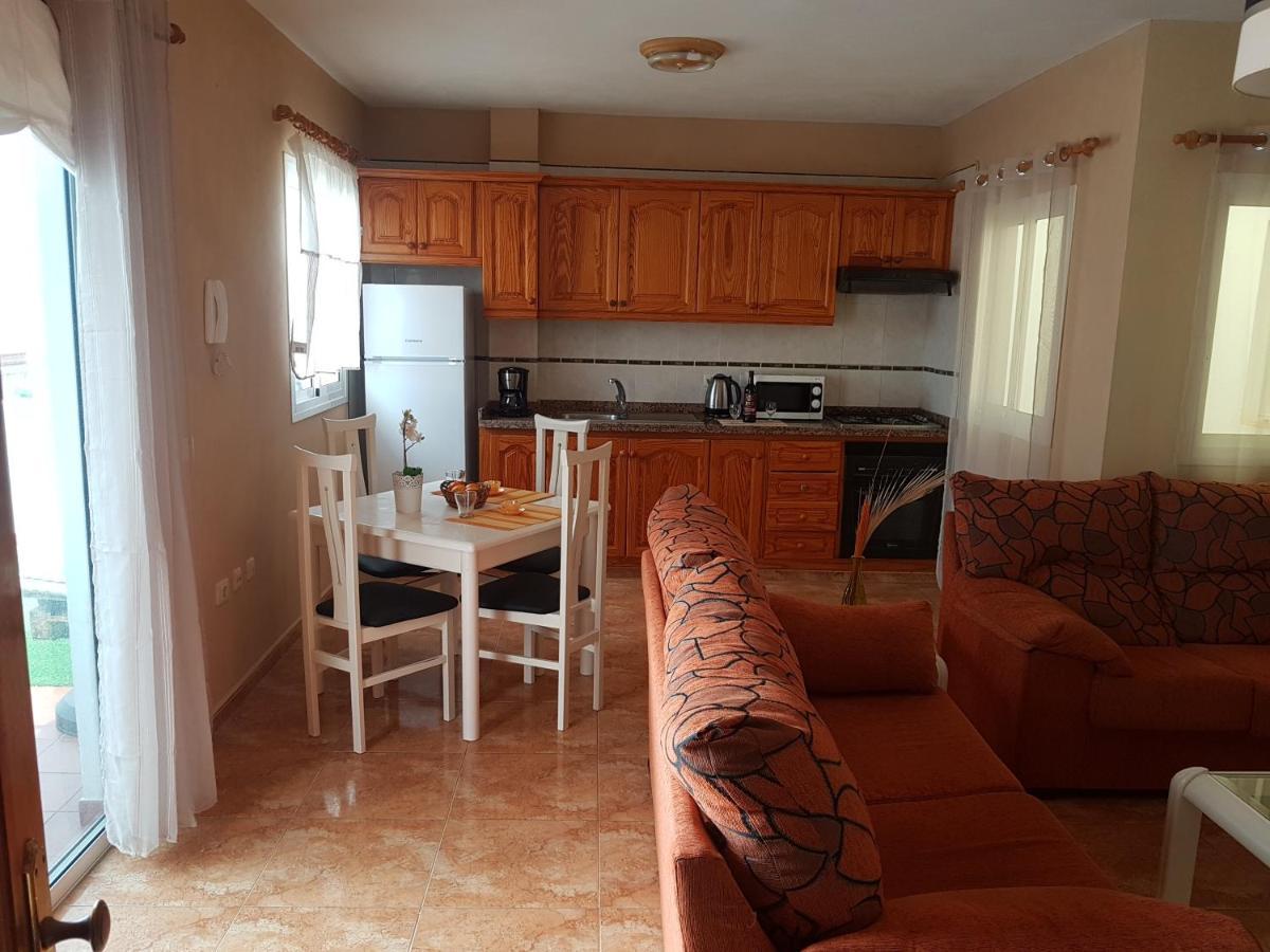 Apartamentos Las Salinas 2 Caleta de Interián Екстериор снимка